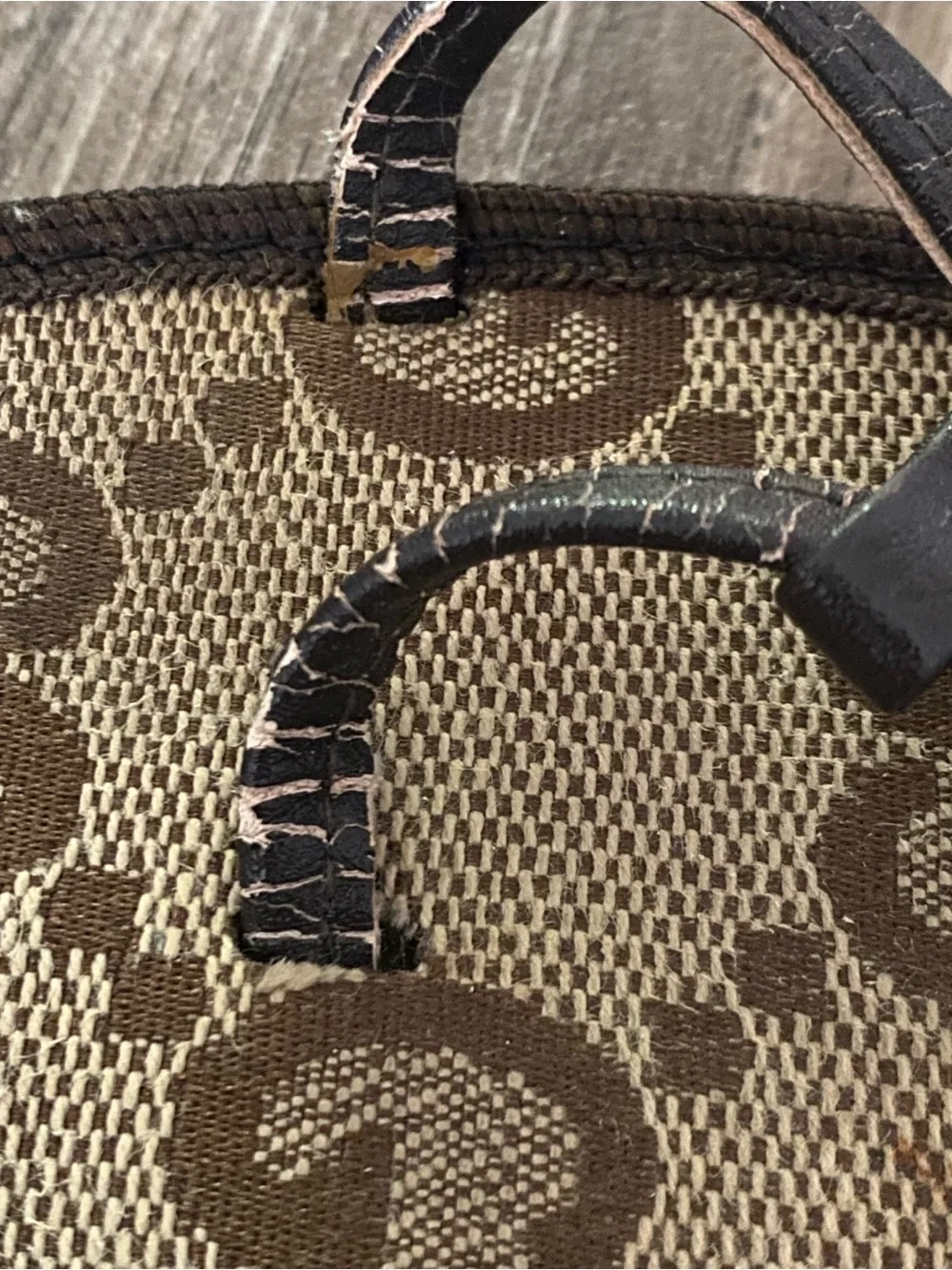 Luxury Designer-Inspired  Thong Sandals For Men